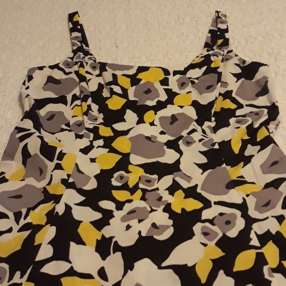 Floral print dress